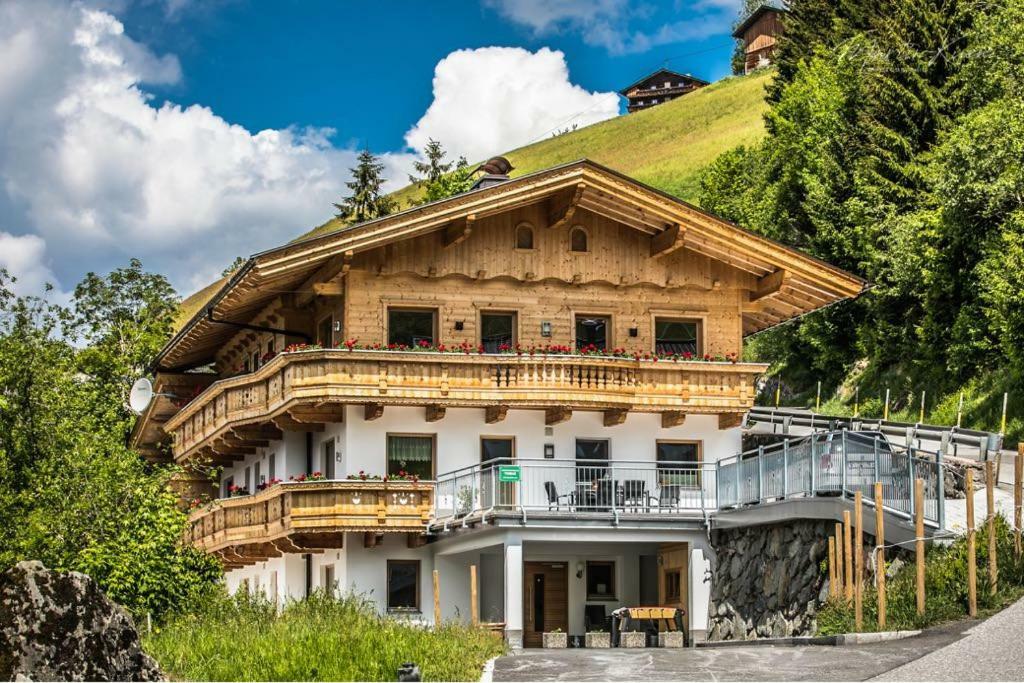 Ferienwohnung Tobias Цель-ам-Циллер Экстерьер фото